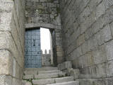 guimaraes hrad brana 1398